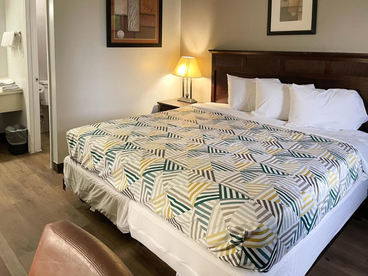 Suites Wytheville Va Экстерьер фото